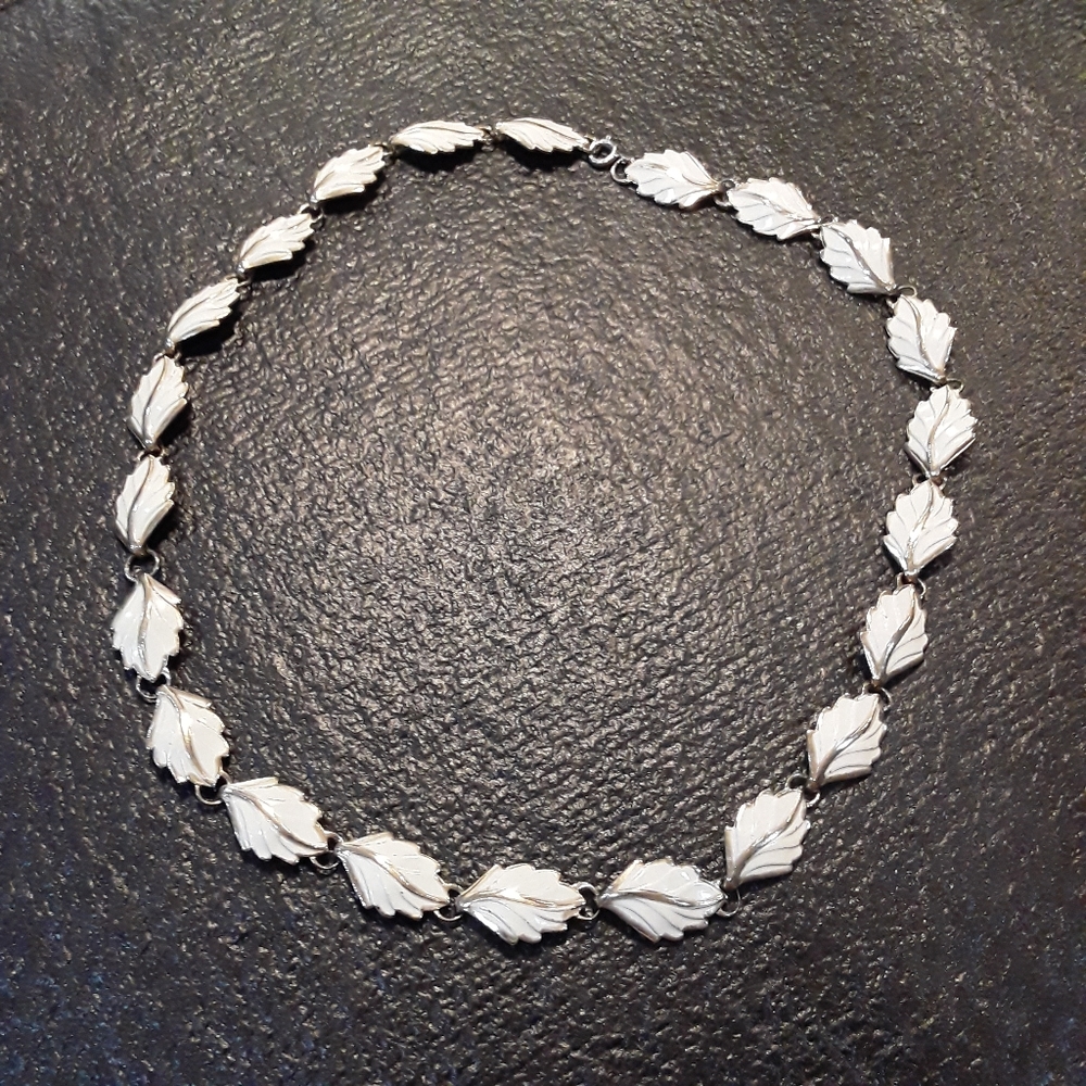 Enamel gold tone necklace